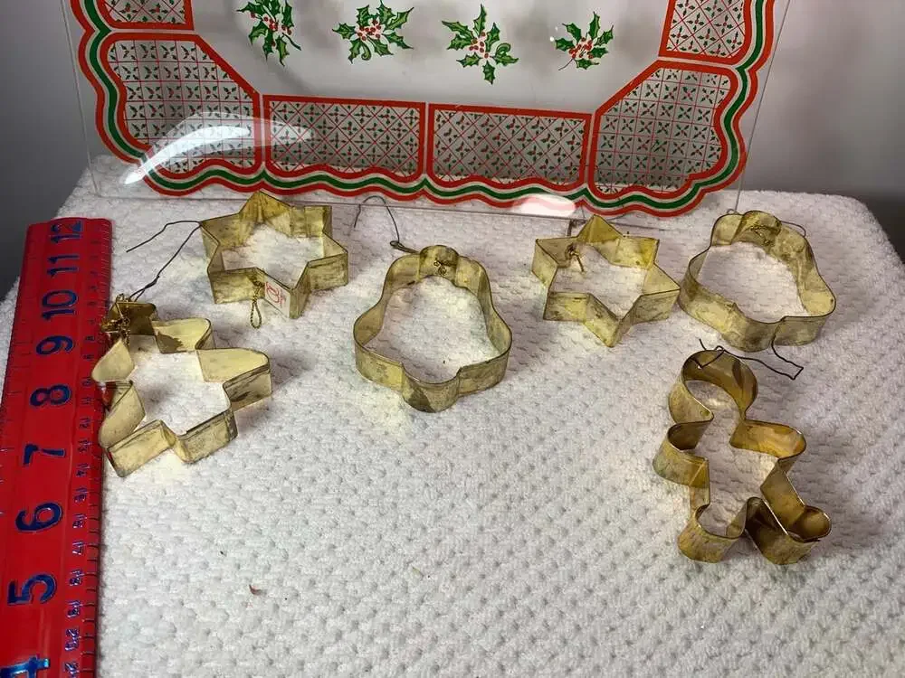 Vintage Christmas Cookie Cutter Ornaments